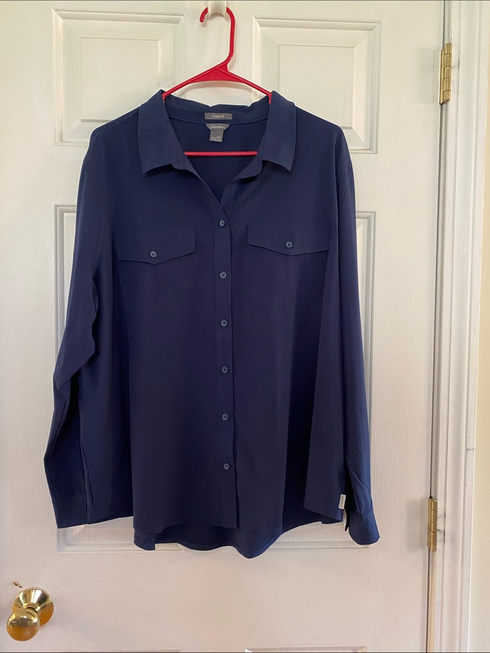 Eddie Bauer Classic Fit Women's Navy Blue Top